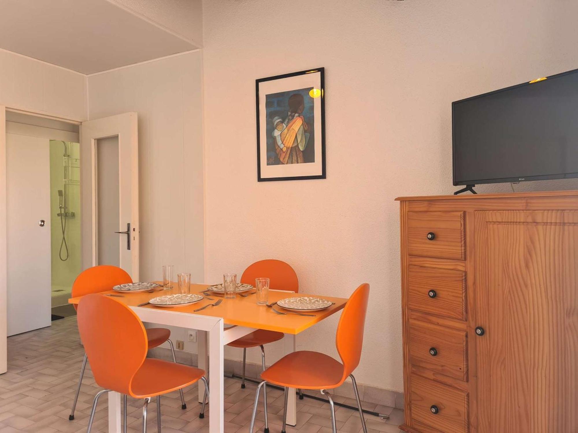 Appartement T2 Avec Parking Et Acces Direct A La Plage - Fr-1-249-129 Agde Exterior foto